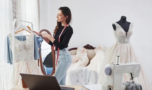 How to Start a Clothing Brand in 14 Easy Steps (2025)