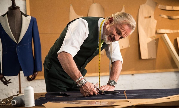  A 4-Step Guide to the Cut and Sew Process + 3 Major Benefits